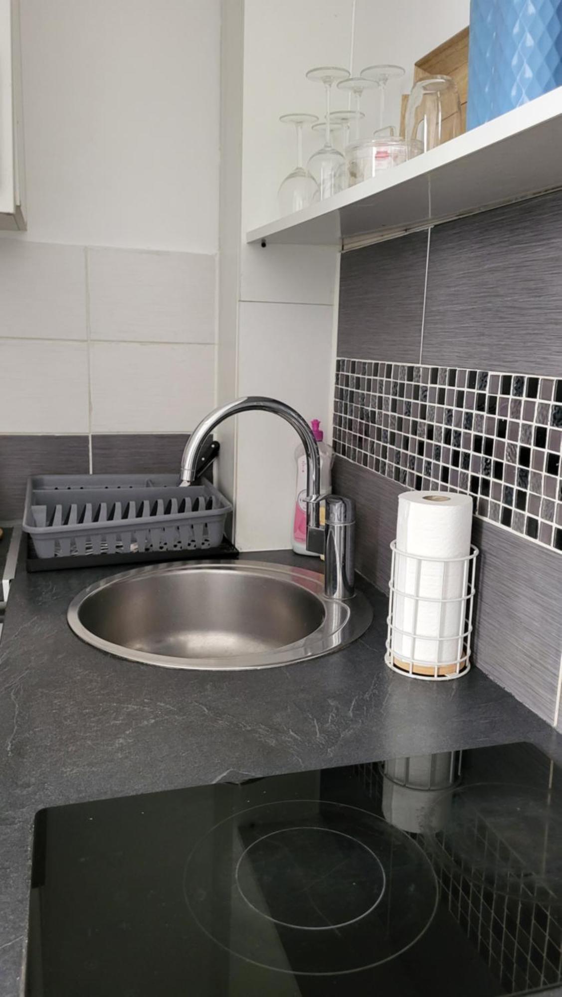 Appartement Apparemment Parisien Extérieur photo
